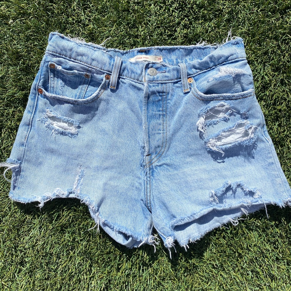 Thrifted Levi shorts w/butt slit